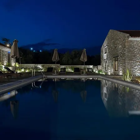 Lichnos Luxury