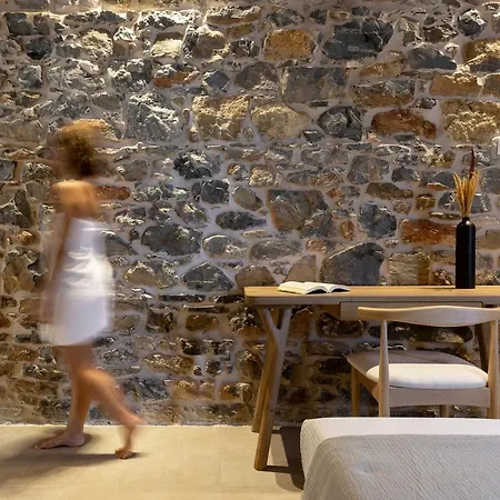 بيت للعطل Lichnos Luxury