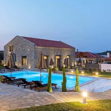 Lichnos Luxury Ferienhaus Sourpi