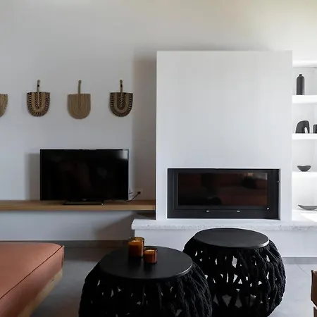 Lichnos Luxury * Sourpi