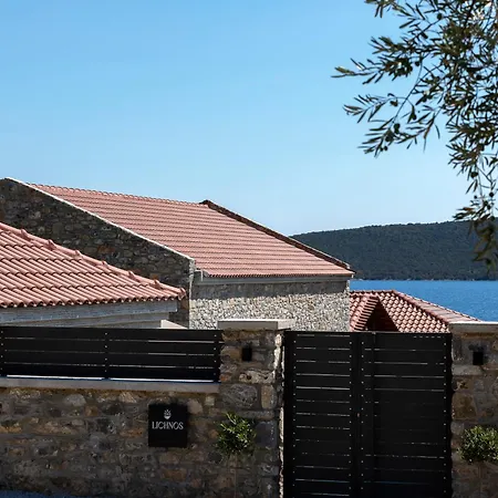 Dom wakacyjny Lichnos Luxury Sourpi