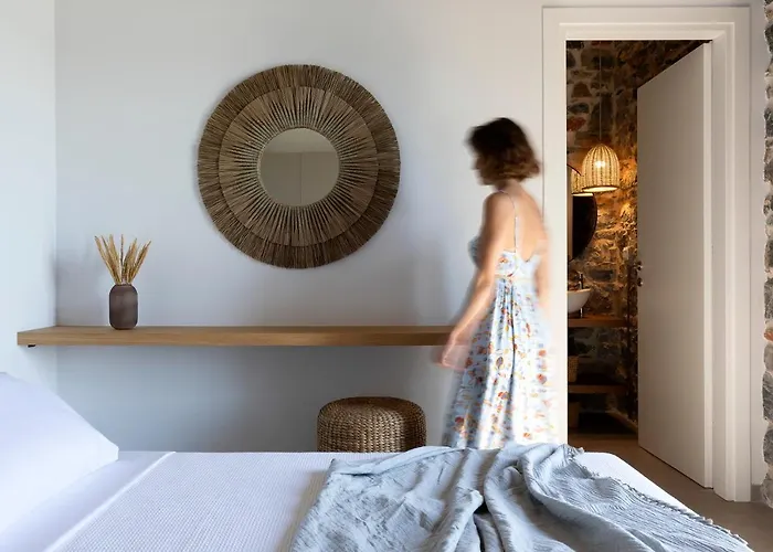 بيت للعطل Lichnos Luxury Sourpi